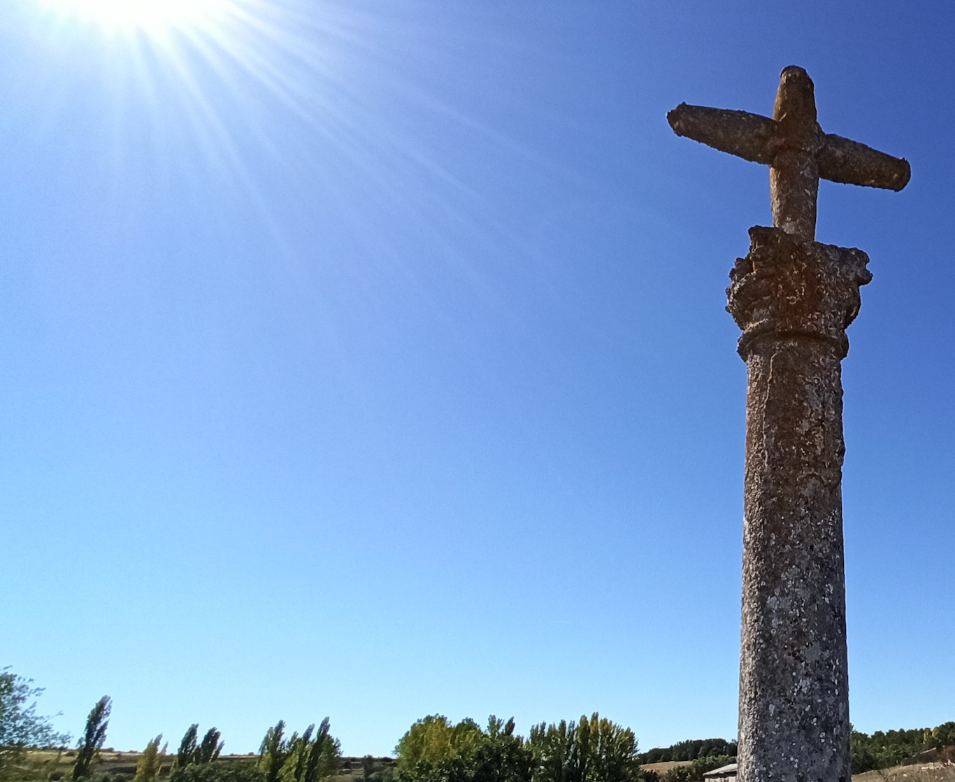 Cruz de piedra 3 edited