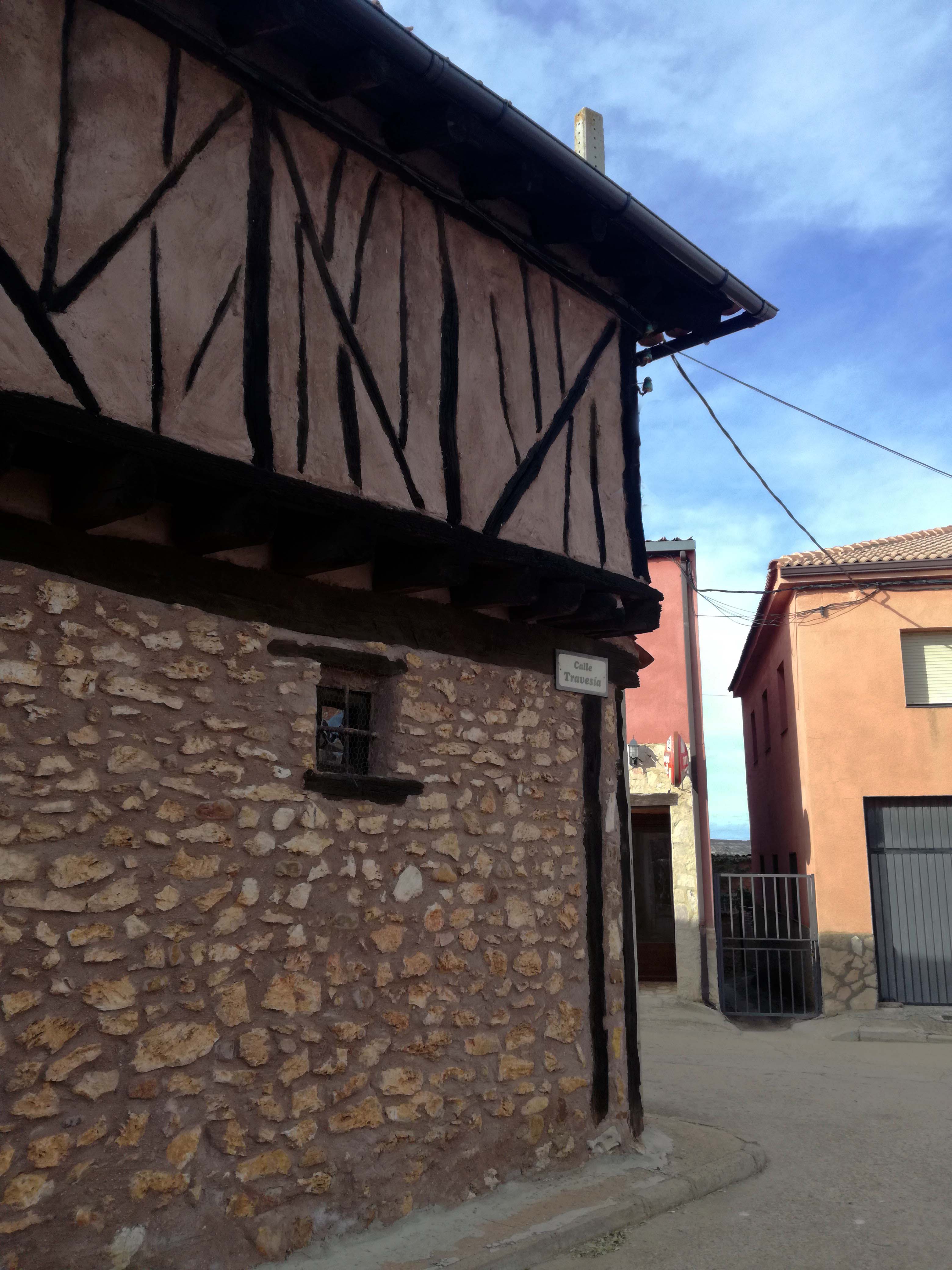 Calles y arquitectura popular de Santa María de Riaza 24 retocada 