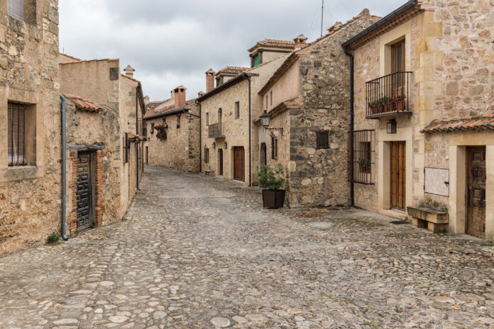 siete-villas-de-Segovia-696x464.jpg